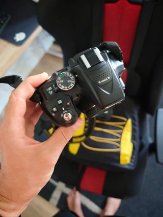 Kit fotográfico reflex Nikon D5300 + 3 objetivos