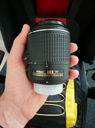 Kit fotográfico reflex Nikon D5300 + 3 objetivos