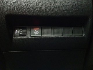Peugeot 2008 Allure Puretech 100 S&S 6 Vel. MAN