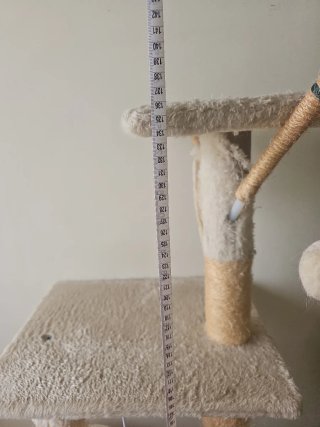 Castillo para gatos beige