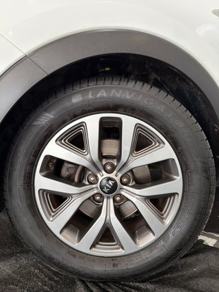 KIA Sportage 2015 ¡IMPOLUTO 169.000KMS!