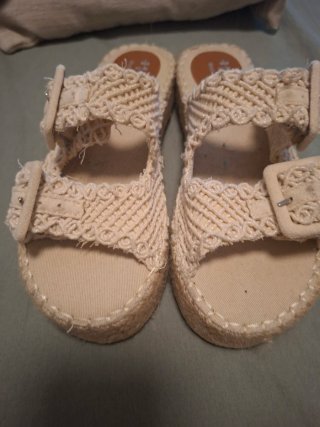 Sandalias H&F Shoes Beige Mujer