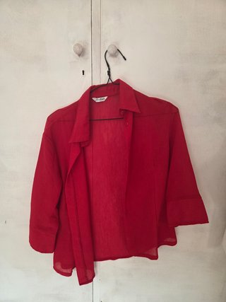 Camisa vintage roja semi transparente
