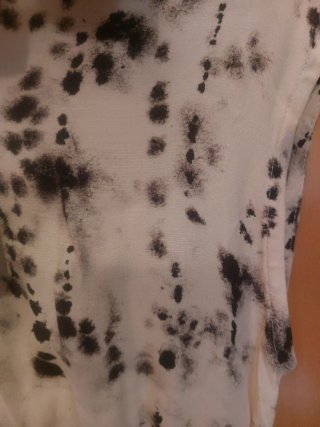 Vestido estampado beige y marrón