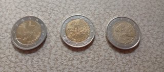 Monedas de 2€ para intercambio, zona Barcelona.