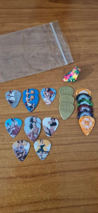 Surtido de púas de guitarra