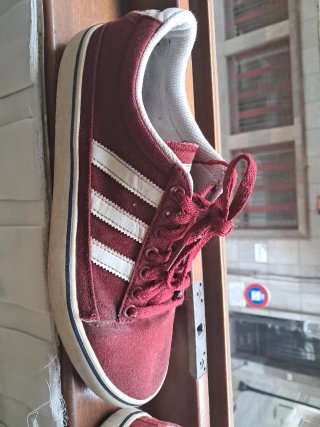 Zapatillas Adidas Rojas y Blancas