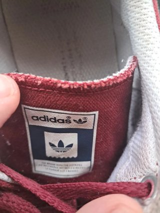 Zapatillas Adidas Rojas y Blancas
