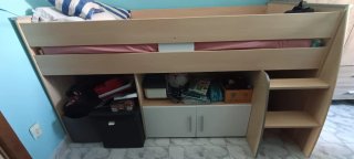 Cama litera con colchón
