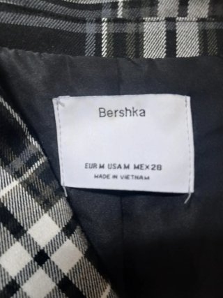 Chaqueta cuadros Bershka