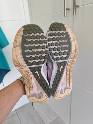 Nike Zoom Winflo 4 Mujer T40.5