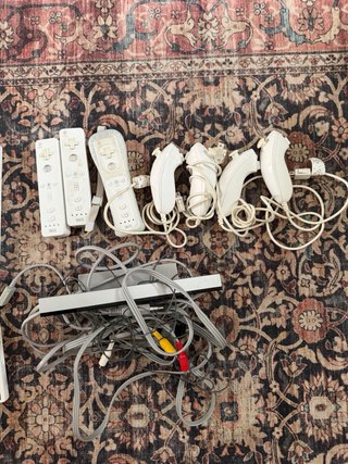 Nintendo Wii con 3 juegos y accesorios