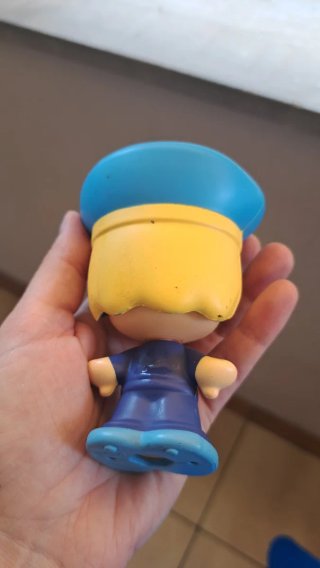 Muñeco Policía Niño Azul Famosa