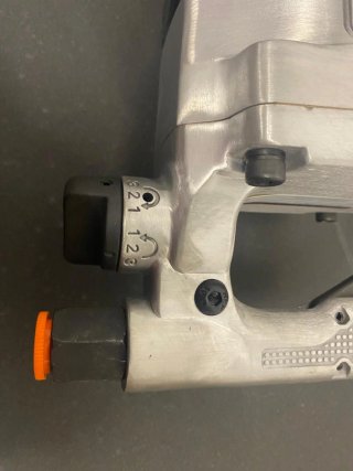 Llave de impacto neumática de alta potencia.