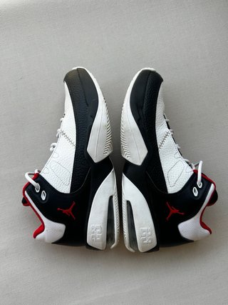 Jordan Max Aura 3 Blancas/Negras/Rojas