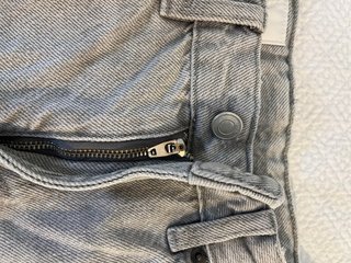 Pantalones vaqueros niña grises