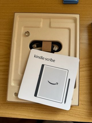 Amazon Kindle Scribe Verde 64GB