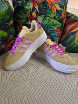 Zapatilla VL Court Bold Rosa y Amarillo 38 2/3