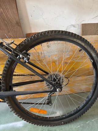 Bicicleta BTWIN Azul y Negra de montaña 340/500