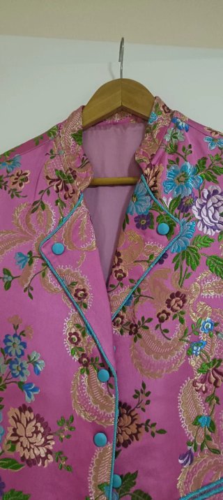 Chaleco fallero estampado floral