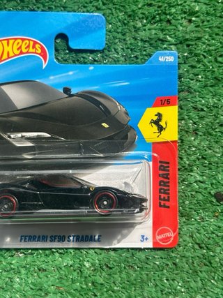 Hot Wheels Subaru Impreza WRX y Ferrari SF90