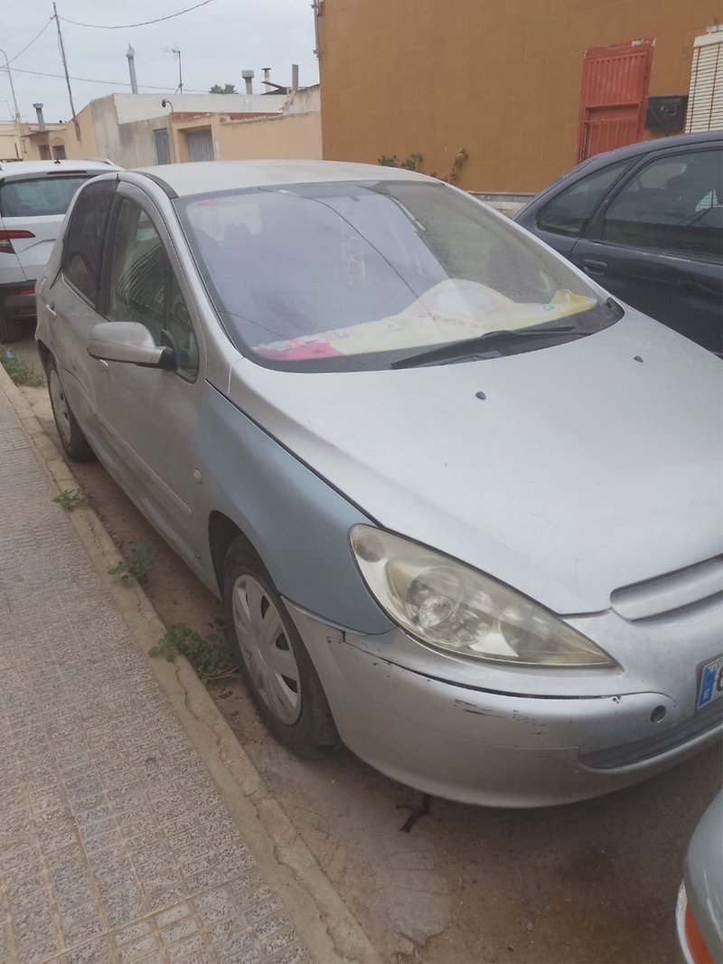 Peugeot 307 2002 - foto 1