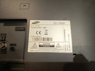 TV Samsung pequeña