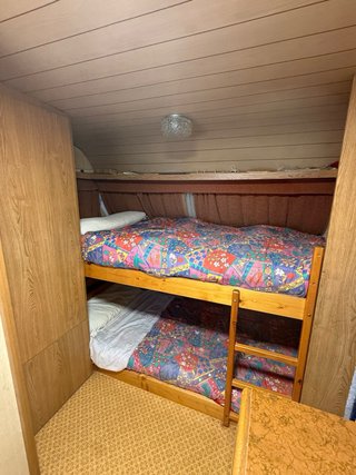 CARAVANA TOTALMENTE EQUIPADA EN CAMPING NAVARRETE