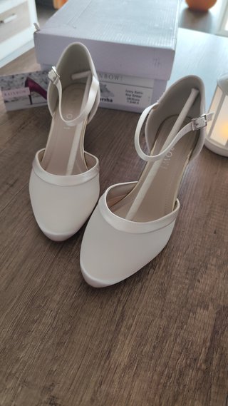 Zapatos de novia Rainbow Club Marsha Ivory Satin