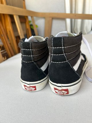 Vans Sk8-Hi Negras y Blancas