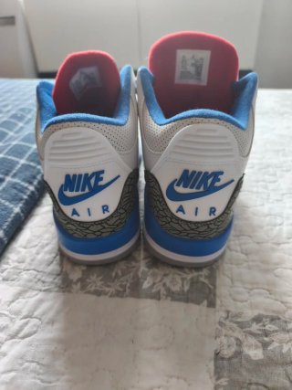 Zapatillas Jordan 3 Azul y Blanco