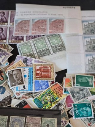 Lote Sellos Españoles Isabel II y Alfonso XII y SX