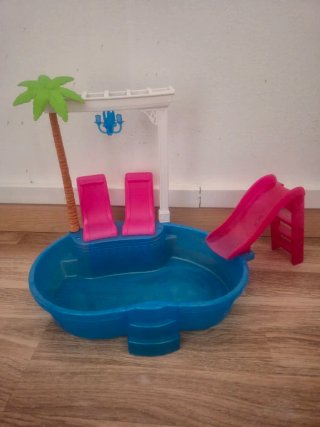 Piscina Barbie Glam 2015