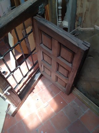 Ventana Antigua con Reja S.XIX