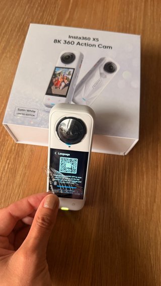 Insta360 X5 Cámara 360 SIN USAR, Blanca