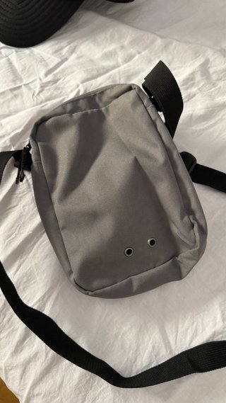 Bolsito Converse gris