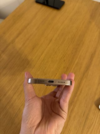 iPhone 16 Pro 128GB Desierto - 99% Bateria - NUEVO