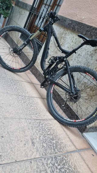 GIANT Bicicleta Enduro