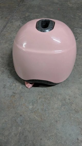 Casco rosa infantil
