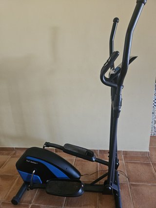 Bicicleta Elíptica Negra y Azul
