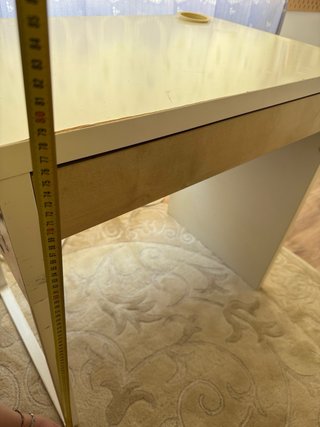 Mesa estudio Ikea blanca y madera