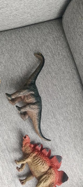 Lote de Figuras de Dinosaurios y Dragón