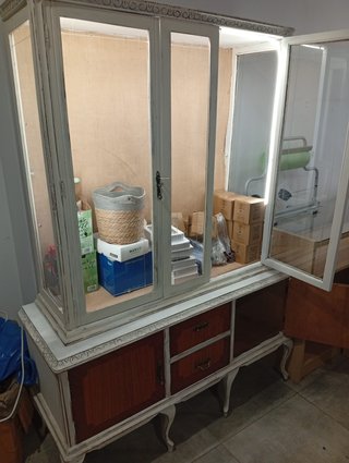 Vitrina vintage madera y cristal