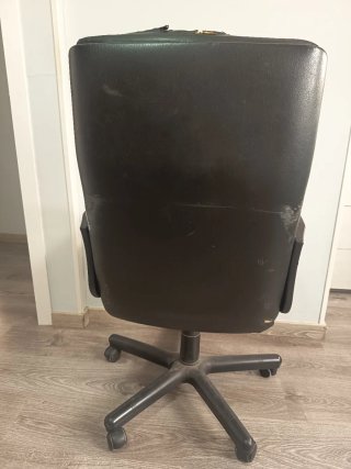 Sillón de director negro