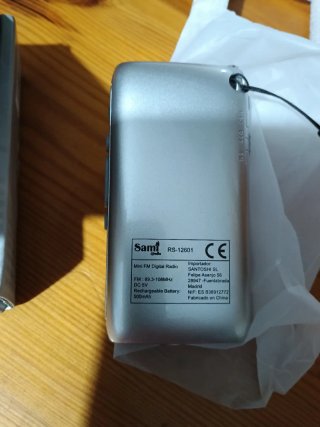 Radio FM Digital Sami RS-12601 Plata/Blanca