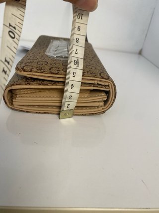Billetera Guess Marrón Monogram