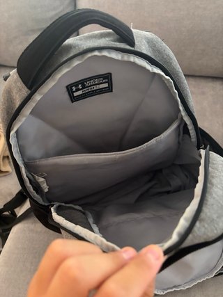 Mochila Under Armour Hustle 5.0 29L Gris/Negra