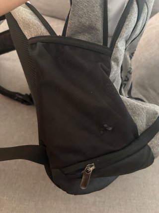 Mochila Under Armour Hustle 5.0 29L Gris/Negra