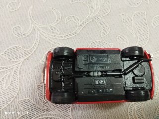 Mini 1000 Vermelho da Burago