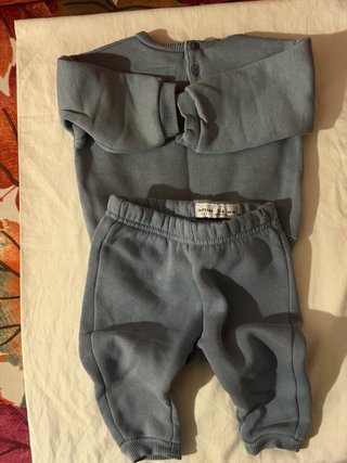 Conjunto chándal bebé azul 6-9 meses